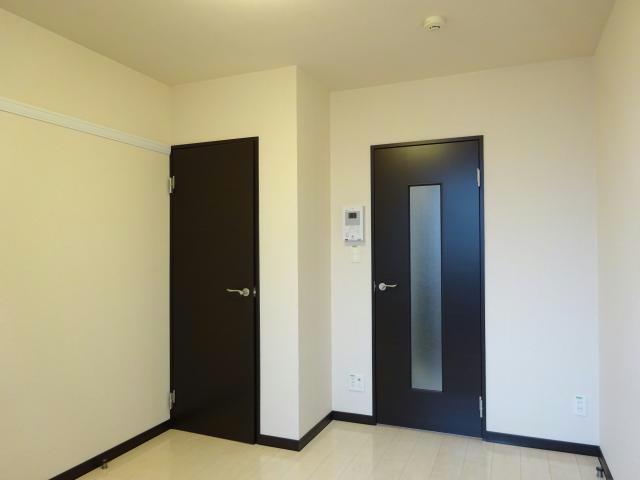 居室・リビング　別室参考写真