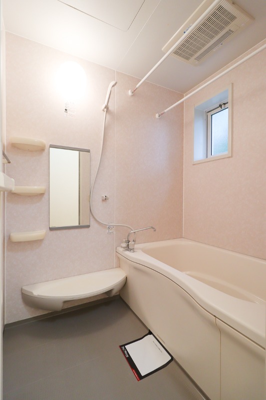 バス・シャワールーム　図面と現状に相違がある場合には現状を優先