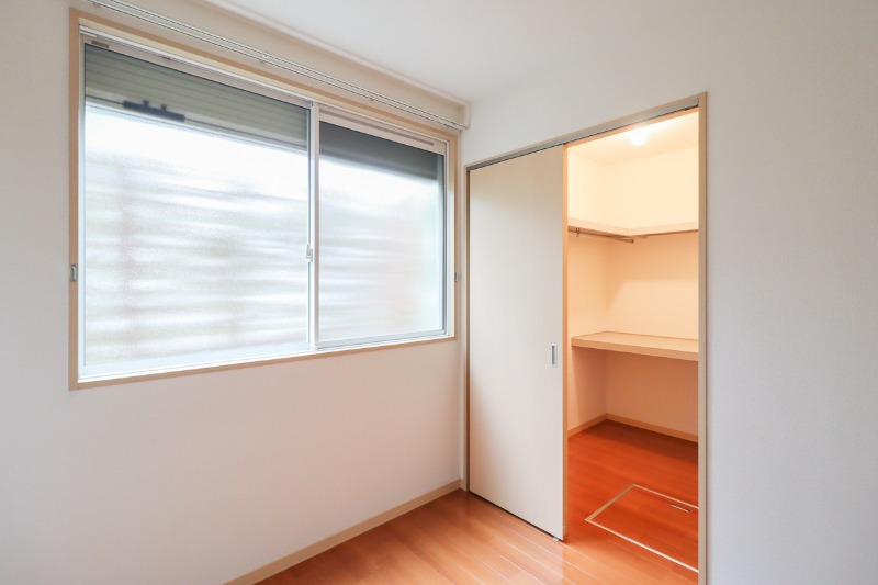 収納　図面と現状に相違がある場合には現状を優先