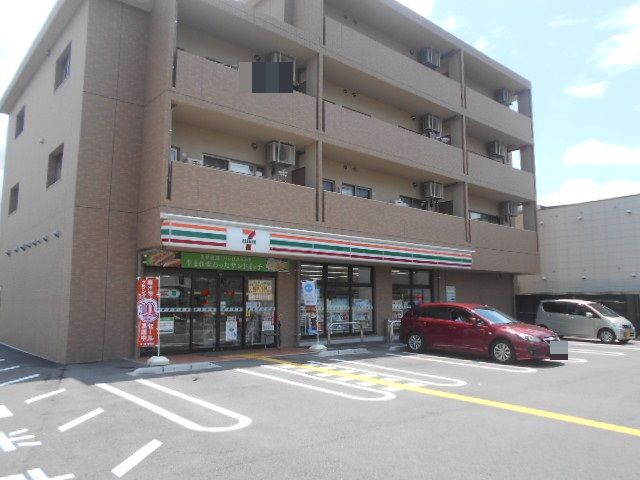 コンビニ　セブン-イレブン京都葛野大路三条店（コンビニ）まで606m