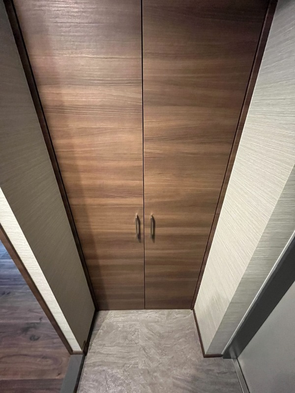 玄関　明るい玄関です