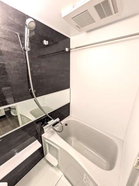 バス・シャワールーム　◆便利な浴室乾燥機付きバスルーム◆