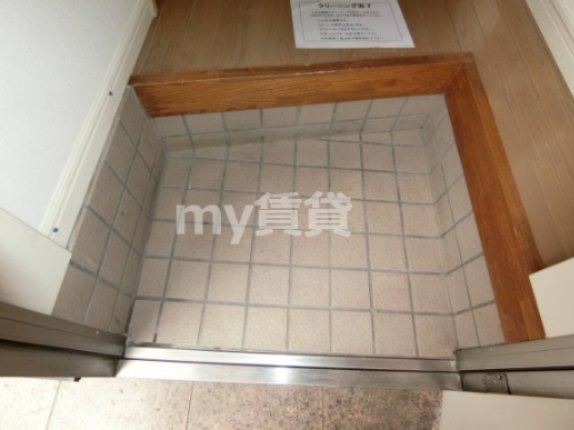 玄関　別号室写真利用