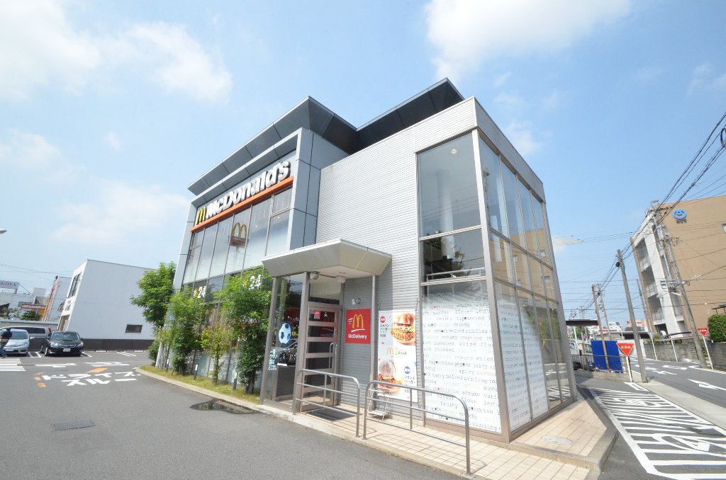 その他　マクドナルド太平通店（その他）まで693m