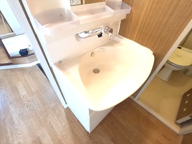 洗面設備　独立洗面台