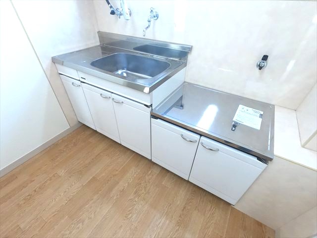 キッチン　ガスコンロ設置可能