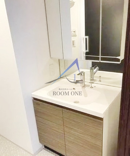 洗面設備　洗面台です。
