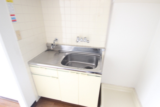 キッチン　＊別号室の写真です