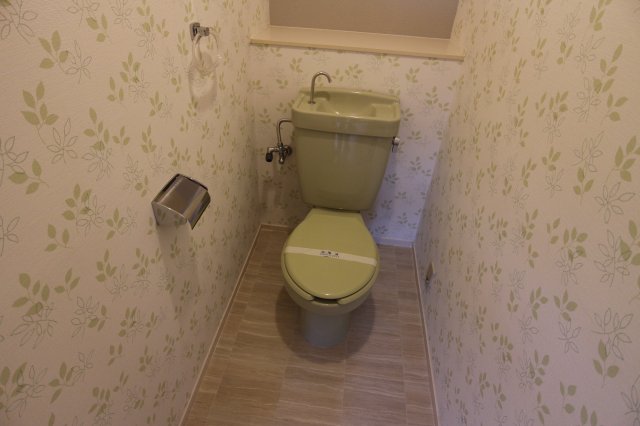 トイレ　トイレ