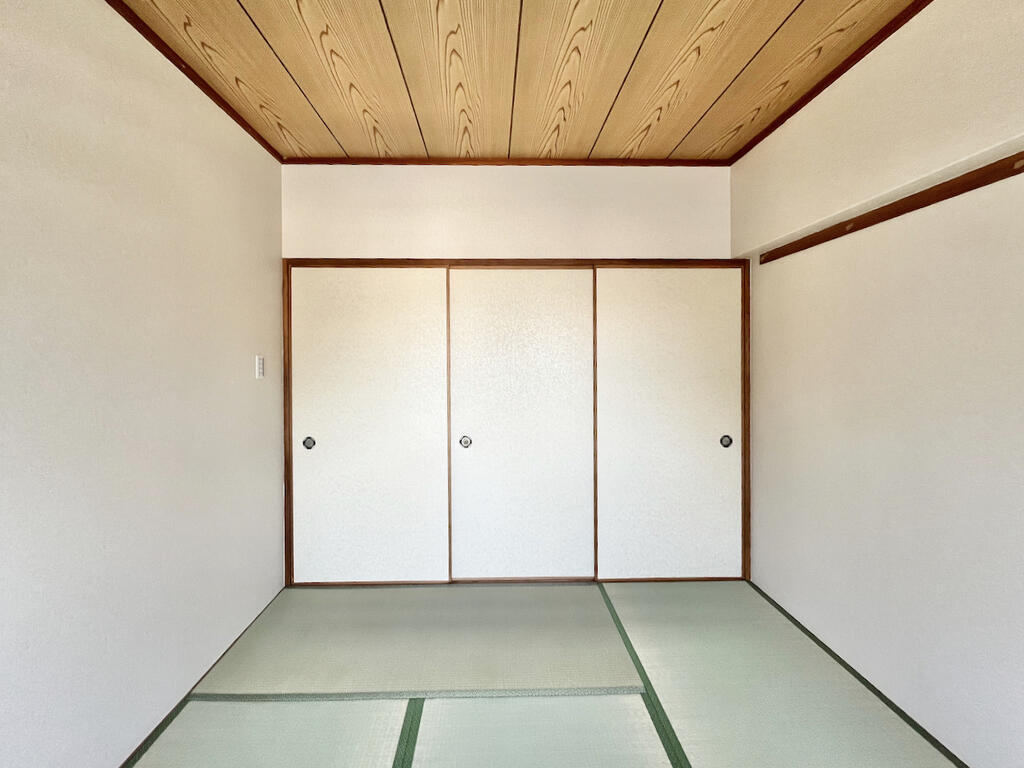 その他部屋・スペース　●和室には一間分の押入れあります！