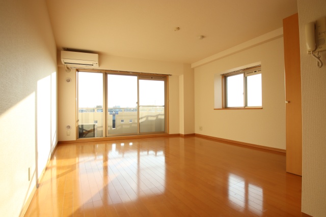 居室・リビング　※別室の参考写真の為、現況優先です。