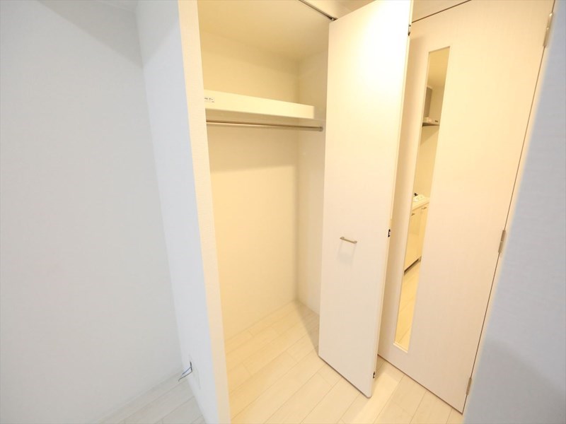 収納　クローゼット（収納充実してます）