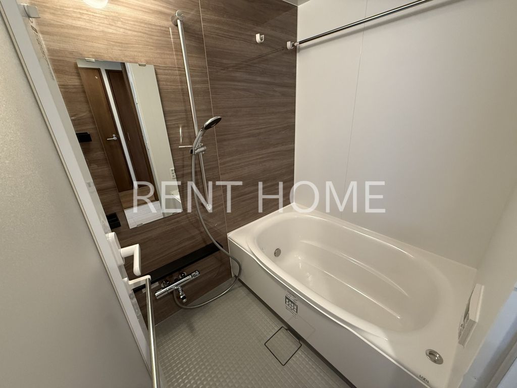 バス・シャワールーム　循環追い焚き式ユニットバス