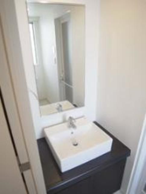 洗面設備　お部屋探しは株式会社　タウンハウジング　までお気軽にお問合…