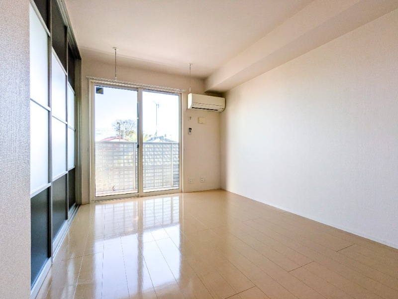 居室・リビング　図面と現状に相違がある場合には現状を優先