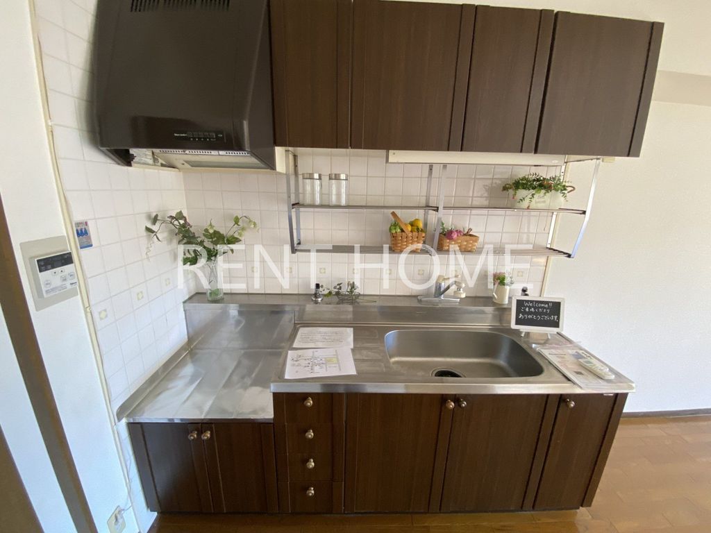 キッチン　同仕様タイプの写真です。