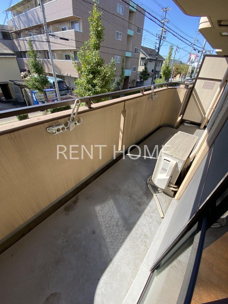 バルコニー　同仕様タイプの写真です。