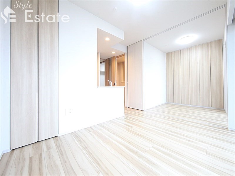 居室・リビング　内装