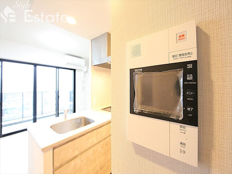 セキュリティ　モニター付きインターホン