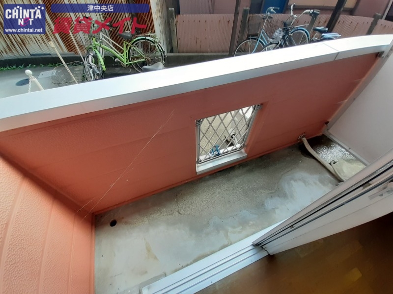 バルコニー　同物件別部屋写真