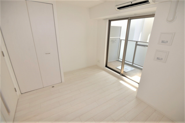 居室・リビング　写真は同マンションの別のお部屋のものです