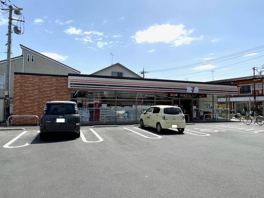 コンビニ　セブンイレブン 武里駅東口店（コンビニ）まで501m