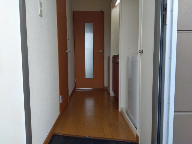 玄関　明るい玄関です