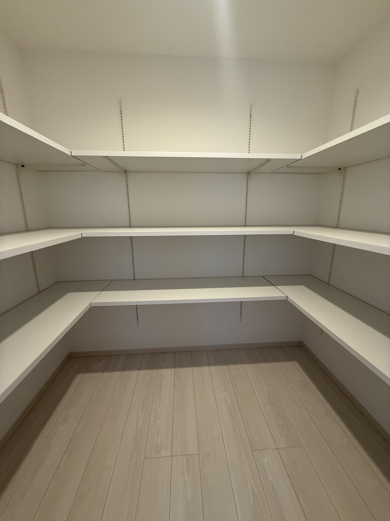 収納　※別号室参考画像