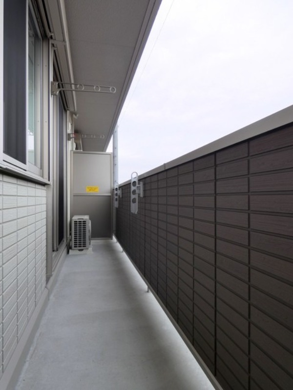 バルコニー　図面と現状に相違がある場合には現状を優先