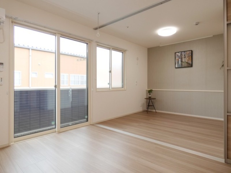 居室・リビング　図面と現状に相違がある場合には現状を優先