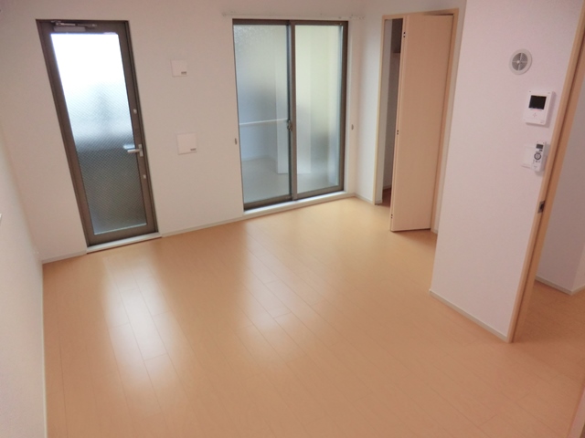 居室・リビング　エアコン付きで初期費用を抑えられます☆