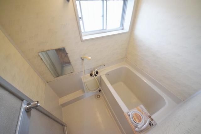 バス・シャワールーム　★一日の疲れを癒してくれるバスルームです★