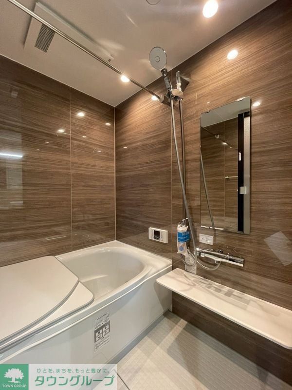 バス・シャワールーム