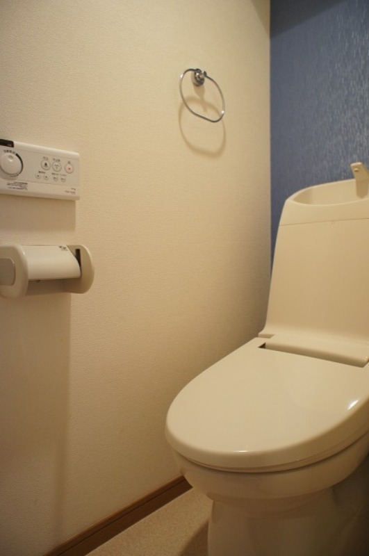 トイレ　図面と現状に相違がある場合には現状を優先