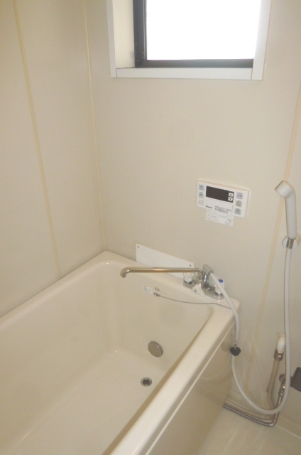 バス・シャワールーム　バスルーム