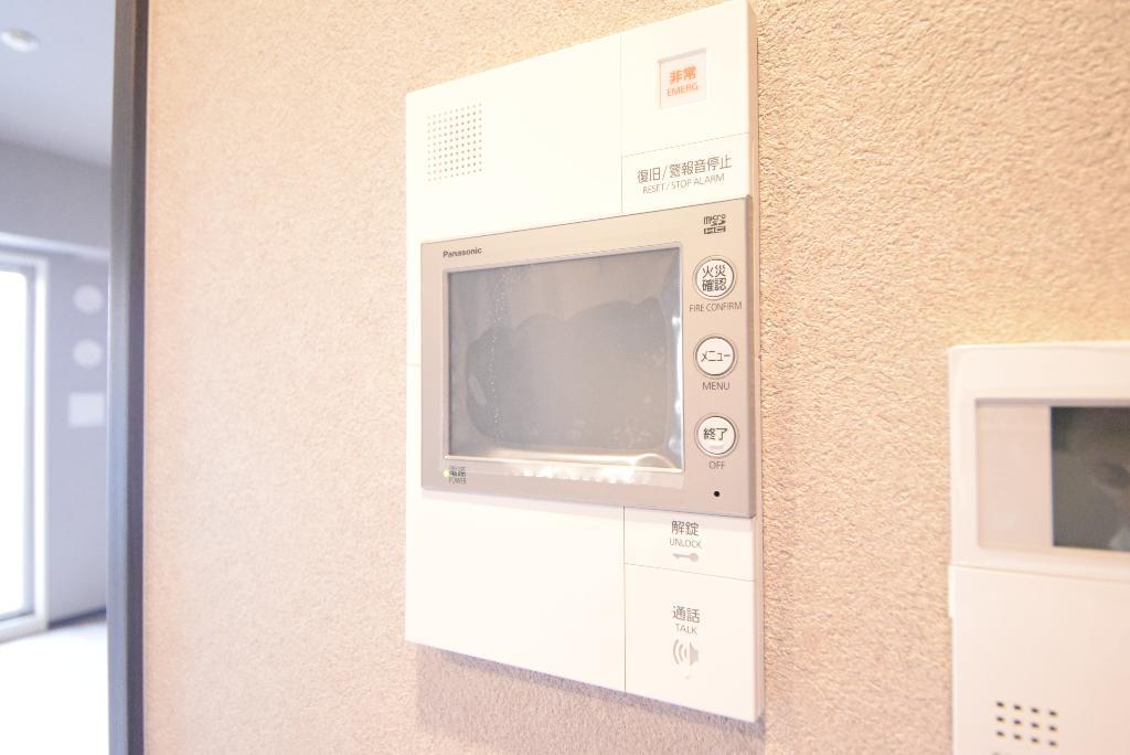 セキュリティ　カメラ付インターホン