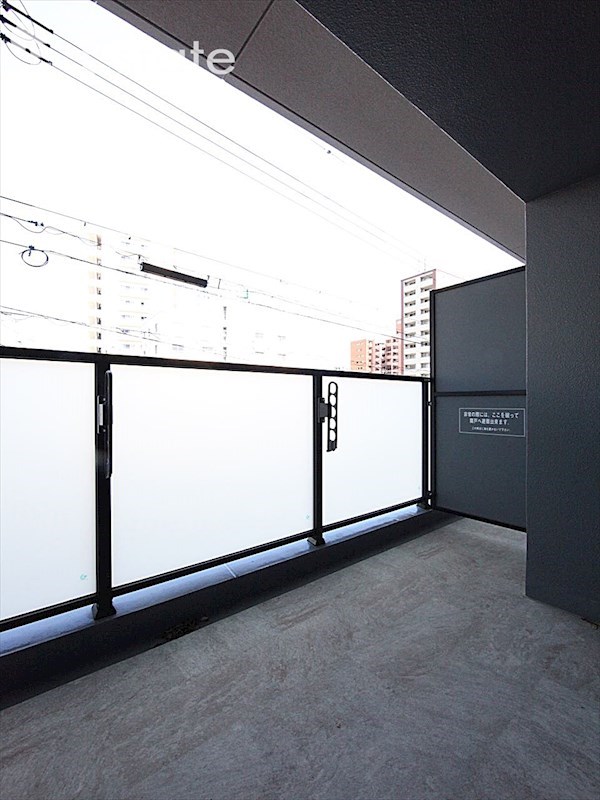 バルコニー　バルコニー