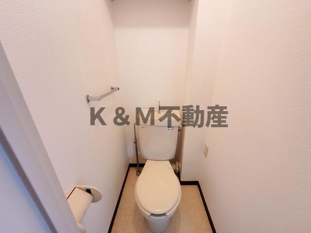 トイレ　落ち着いたトイレです