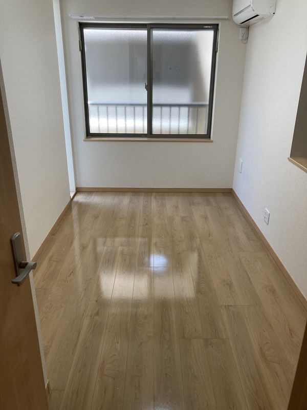 居室・リビング　使いやすい形の為、レイアウトを楽しめます♪