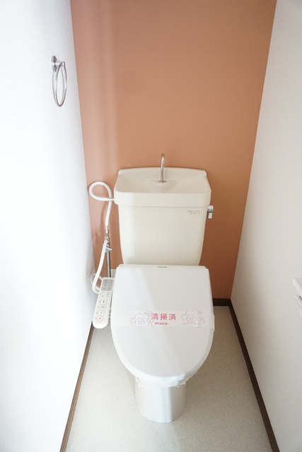 トイレ　洗浄便座