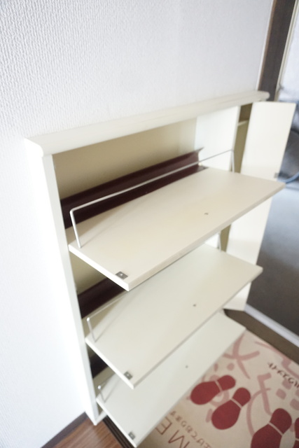 玄関　玄関のシューズボックス