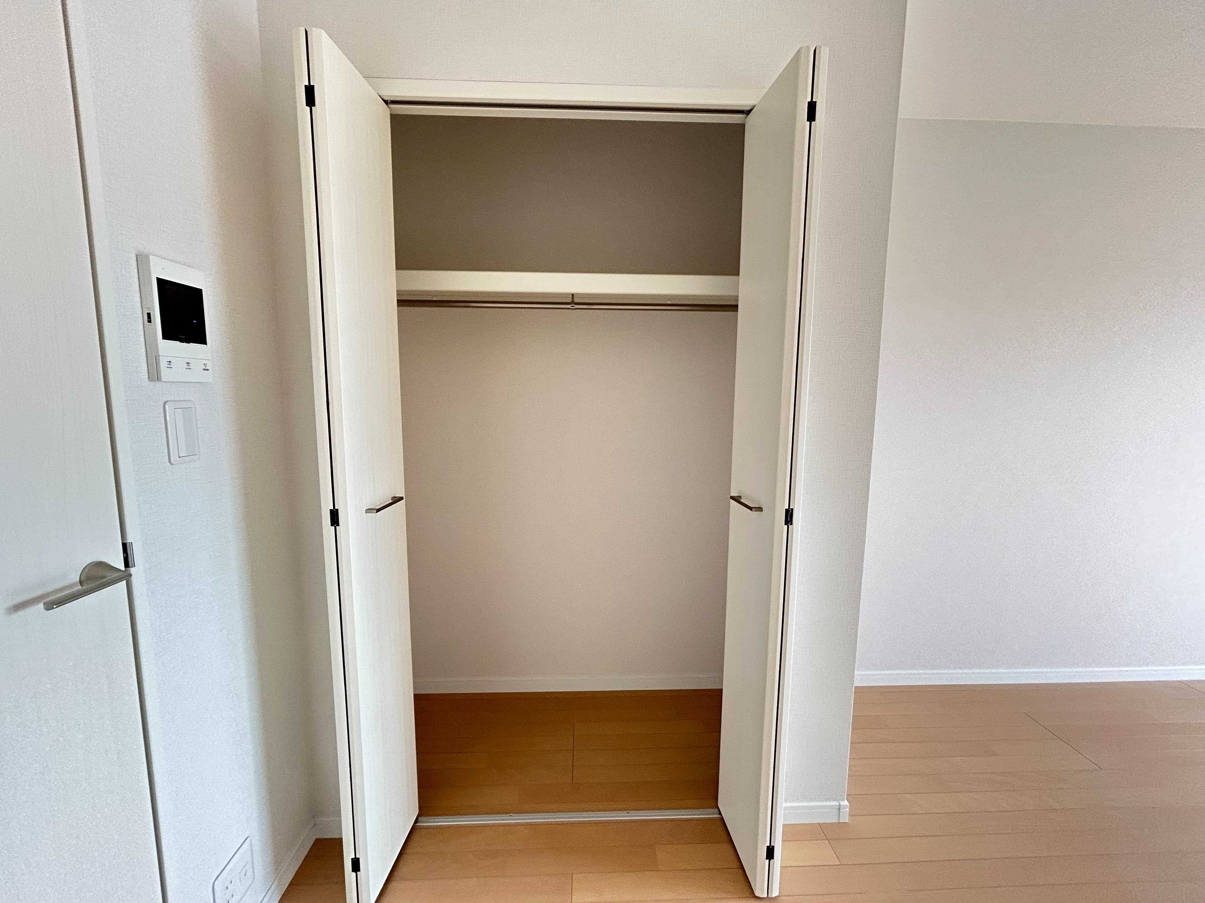 収納　同じ建築会社のイメージ写真になります。