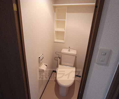 トイレ　落ち着けるとこはやっぱりトイレ