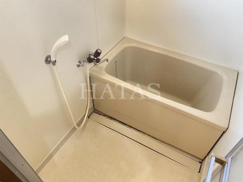 バス・シャワールーム　同物件別部屋です。