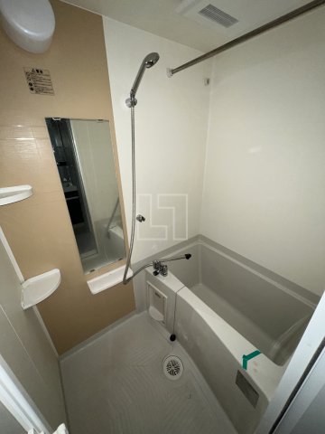 バス・シャワールーム　ジュネーゼグラン難波ミラージュ　浴室
