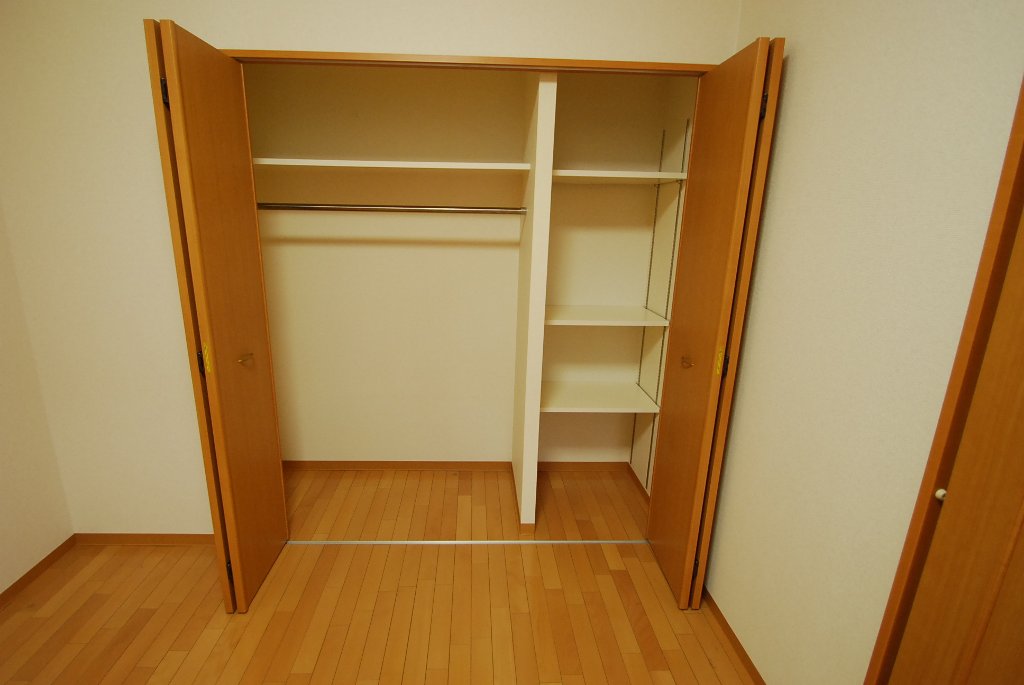 収納　クローゼット
