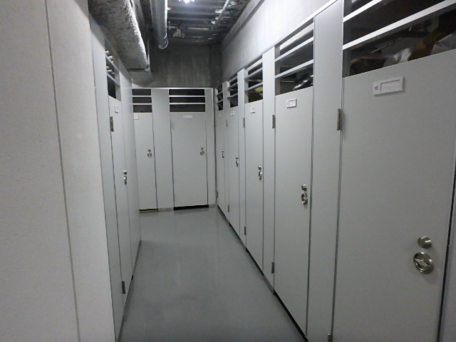 収納　☆物件同フロアにトランクルーム有り（無償）☆