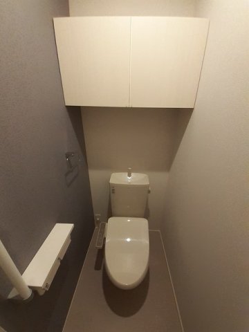 トイレ　落ち着いたトイレです