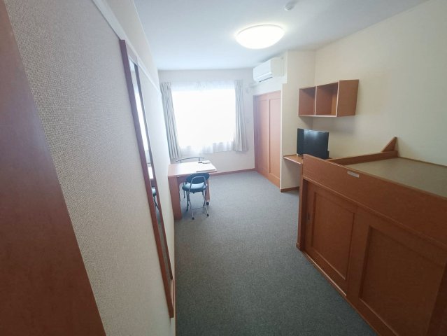 居室・リビング　ゆったり過ごせる居間です