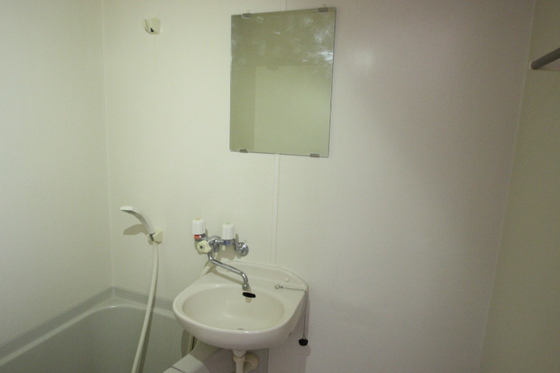 洗面設備　※別部屋の写真です
